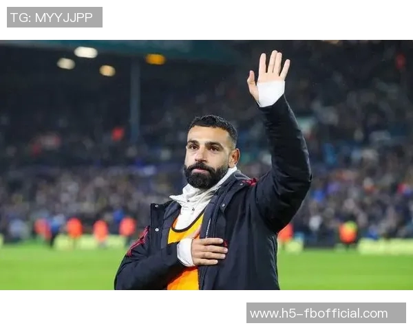 詹俊心中2025最佳阵容揭晓萨拉赫与拉菲尼亚取代帕尔默和贝林